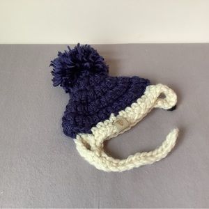 NWOT dog knitted winter hat dark blue with off white trim